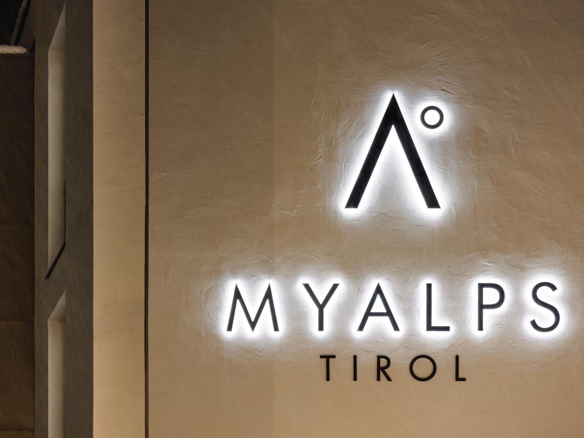 Appartamento Myalps Tirol Inklusive Sky- Wellness Oetz Esterno foto