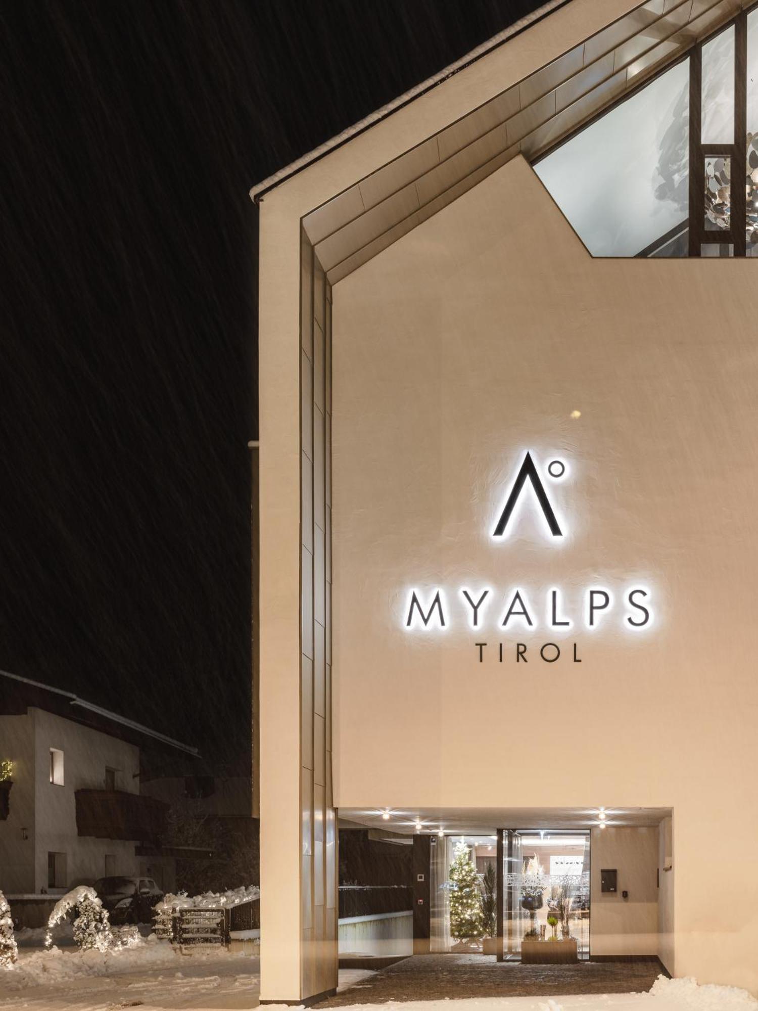 Appartamento Myalps Tirol Inklusive Sky- Wellness Oetz Esterno foto